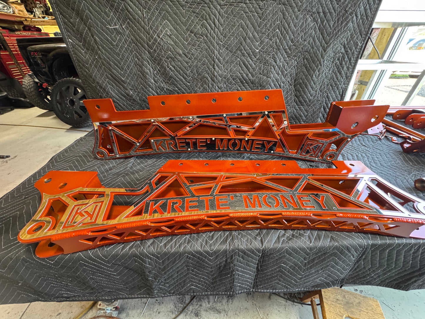 Mini Cradle With 4 Link & Traction Bar Kit