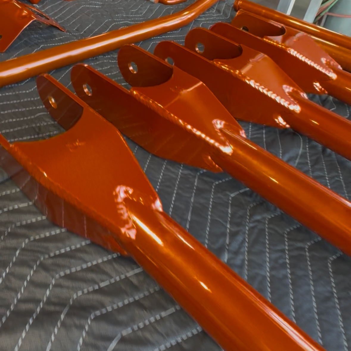 Mini Cradle With 4 Link & Traction Bar Kit